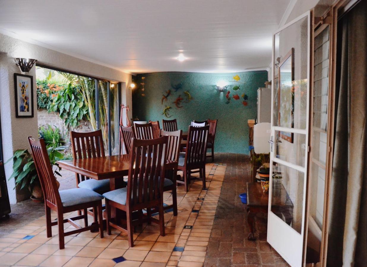 Malcolm Lodge Harare Bagian luar foto
